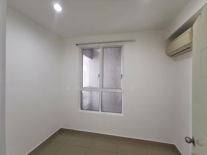 Servis Apartment untuk Disewa di Menara U - Andy Tee - 2nd Room With Air-Con - PropertyGuru.com.my