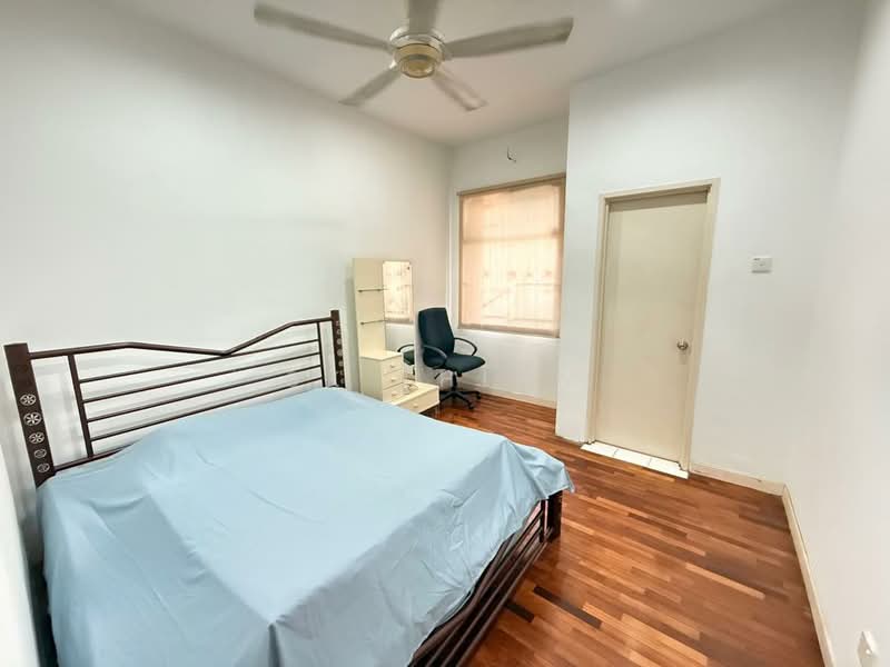 Rumah Teres 2 Tingkat untuk Dijual di Kemuning Utama (Shah Alam) - SK Thiam - Bedroom - PropertyGuru.com.my
