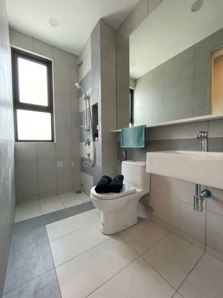 Rumah Teres 2 Tingkat untuk Dijual di Sungai Buloh (Selangor) - Nick Woo - Bathroom - PropertyGuru.com.my