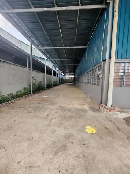 Warehouse for Rent in Taman Makmur (Lunas) - Zack Lee - Exterior - PropertyGuru.com.my