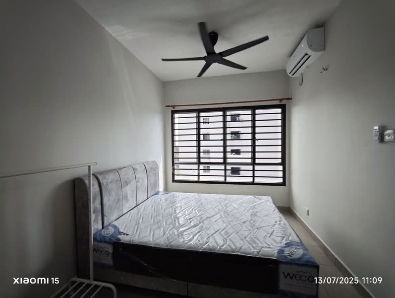 Service Residence for Sale at SuriaMas Suites - Sow . - Bedroom - PropertyGuru.com.my