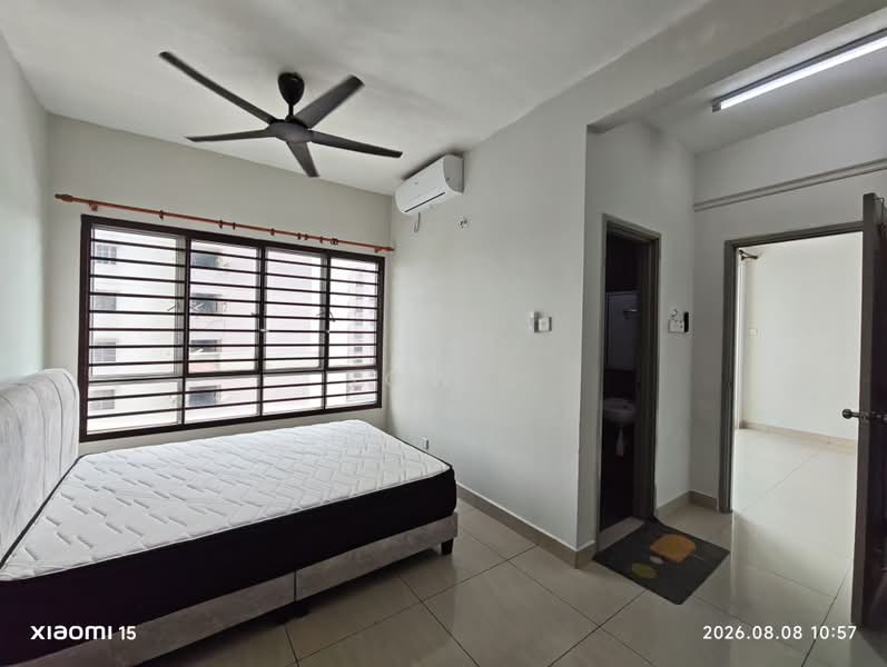 Servis Apartment untuk Dijual di SuriaMas Suites - Sow . - Bedroom - PropertyGuru.com.my
