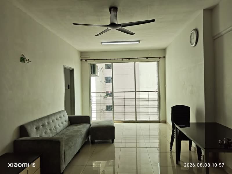 Servis Apartment untuk Dijual di SuriaMas Suites - Sow . - Living Room - PropertyGuru.com.my