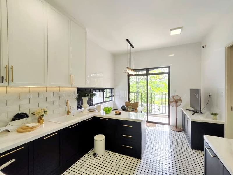 Rumah Teres 3 Tingkat untuk Dijual di Cyberjaya (Selangor) - Muhammad Ridhwan Mohd Huzairi - Kitchen - PropertyGuru.com.my