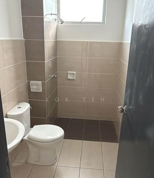 Rumah Teres 2 Tingkat untuk Dijual di Beranang (Selangor) - Lok Teh - Bathroom - PropertyGuru.com.my