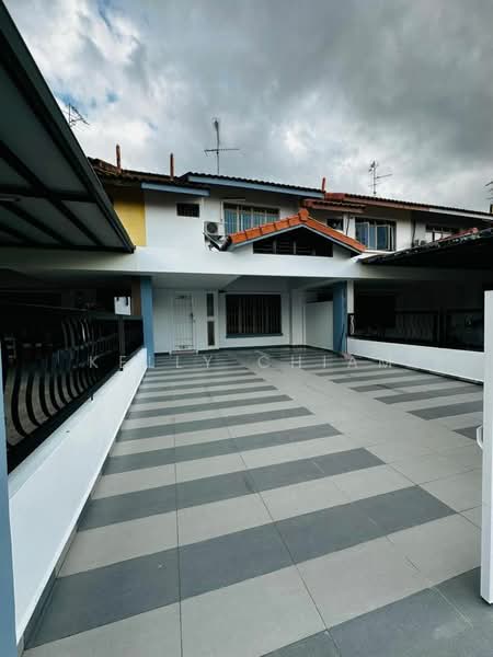 2-storey Terraced House for Sale in Bandar Dato Onn (Tebrau) - Kelly Chiam - Exterior - PropertyGuru.com.my