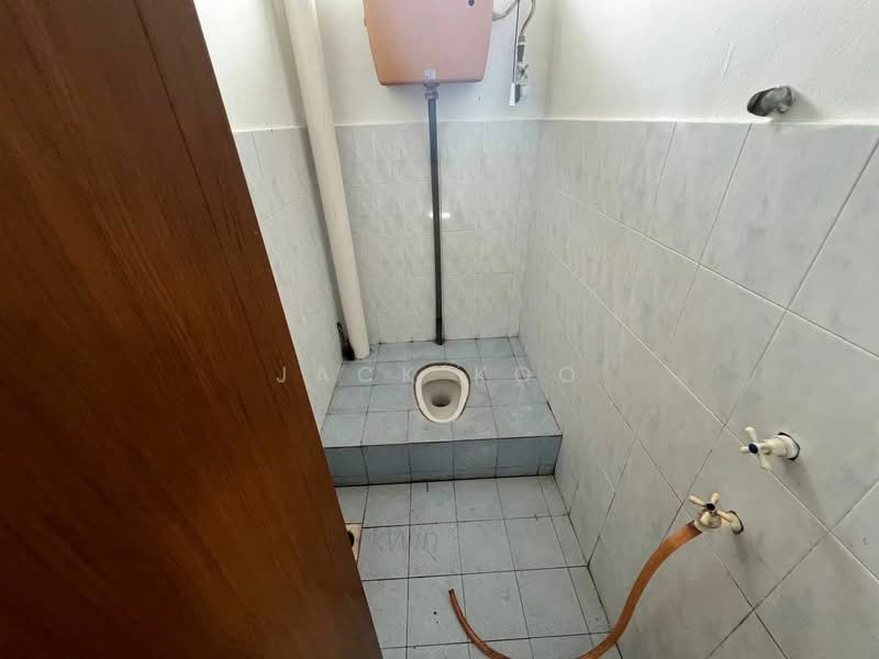 2-storey Terraced House for Sale in Bandar Putra (Kulai) - Jack Koo - Bathroom - PropertyGuru.com.my