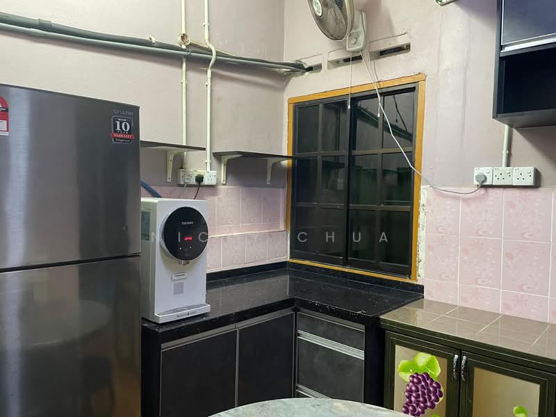 1-storey Terraced House for Sale in Ampangan (Negeri Sembilan) - Nicky Chua - Kitchen - PropertyGuru.com.my