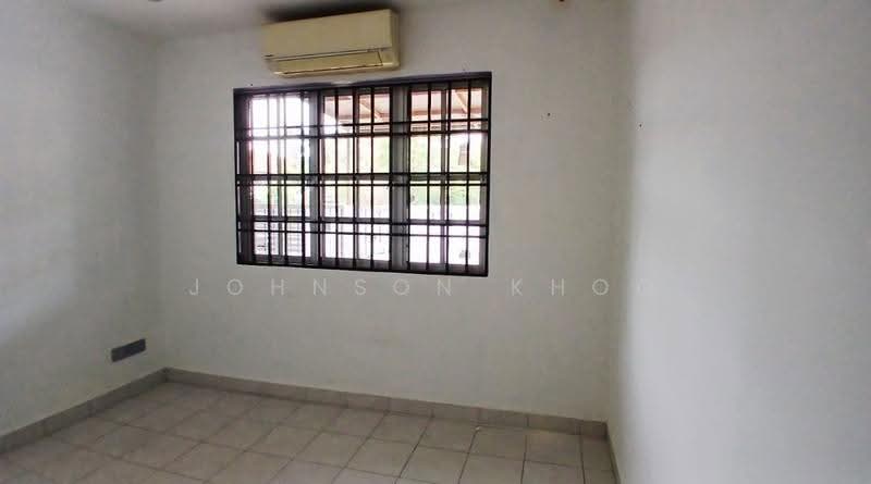 2-storey Terraced House for Sale in Bandar Bukit Puchong 2 (Puchong) - Johnson Khoo - Room - PropertyGuru.com.my