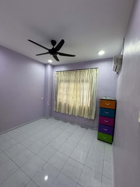 2-storey Terraced House for Rent in Taman Pulai Utama (Skudai) - Li Wei - Bedroom - PropertyGuru.com.my