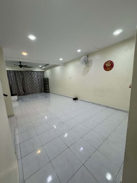 2-storey Terraced House for Rent in Taman Pulai Utama (Skudai) - Li Wei - Living Room - PropertyGuru.com.my