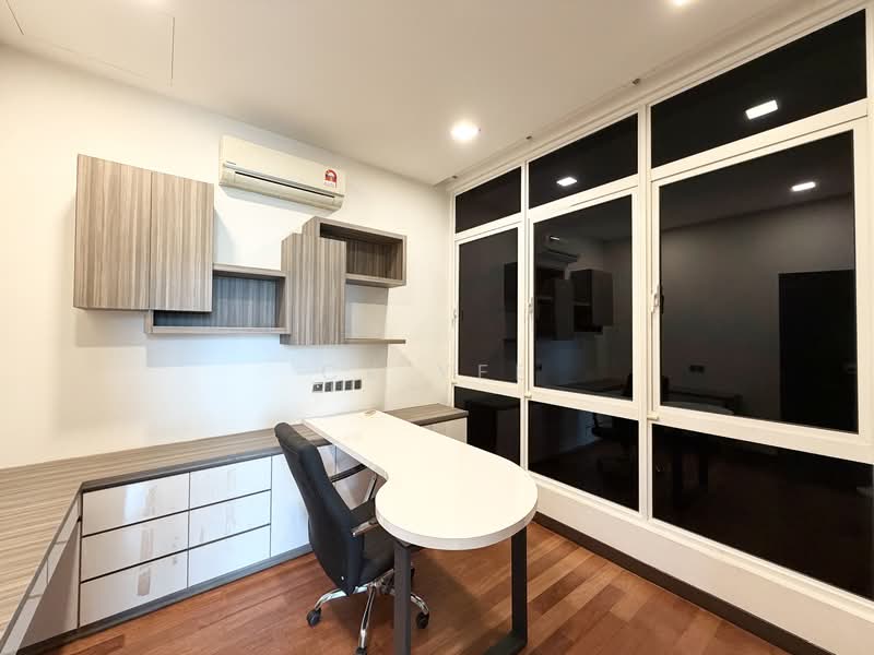 Rumah Berkembar untuk Dijual di Taman Damai Utama (Bandar Kinrara) - CK Yee - Study - PropertyGuru.com.my