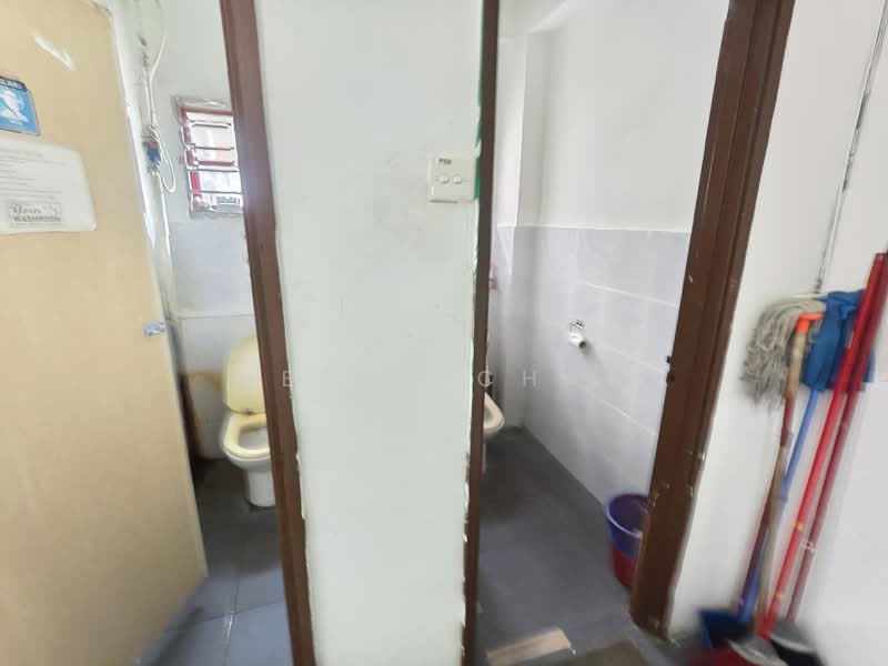 Untuk Disewa - Plaza Sentul