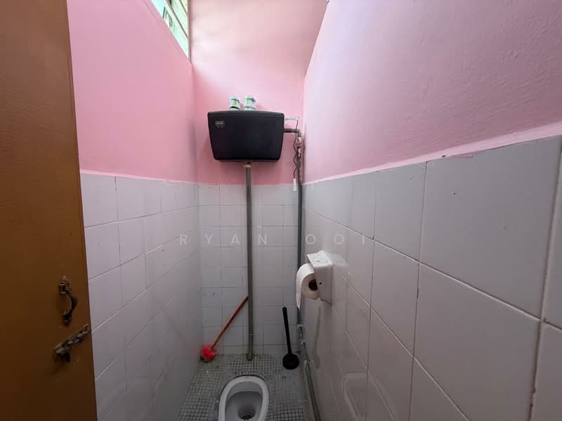 Rumah Teres 1 Tingkat untuk Dijual di Taman Jati (Alor Setar) - Ryan Ooi - Bathroom - PropertyGuru.com.my
