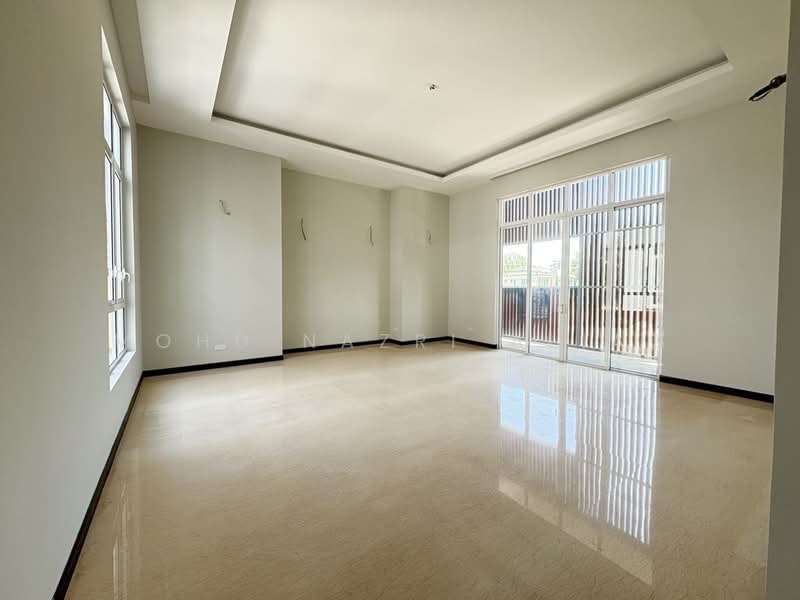 Bungalow for Sale in Bukit Jelutong (Shah Alam) - Mohd Nazri Alias - Living Room - PropertyGuru.com.my