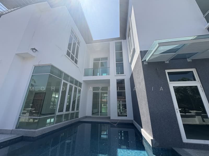 Bungalow for Sale in Bukit Jelutong (Shah Alam) - Mohd Nazri Alias - Exterior - PropertyGuru.com.my