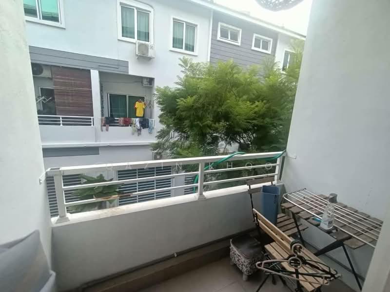 Townhouse for Sale in Bandar Meru Prima (Ipoh Premier City) (Ipoh) - Qazin Khoo - Balcony - PropertyGuru.com.my