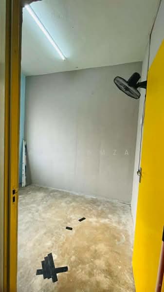 Flat for Rent at Seri Delima - AfiqHamzah . - Interior - PropertyGuru.com.my