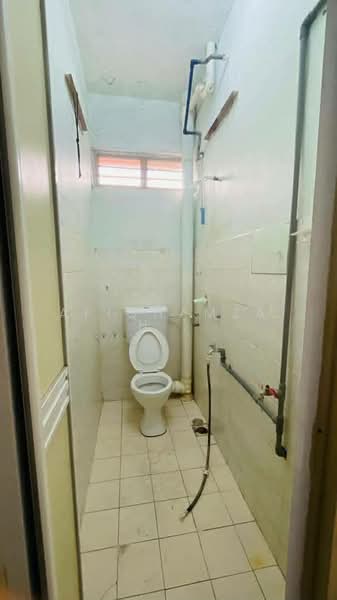 Flat for Rent at Seri Delima - AfiqHamzah . - Bathroom - PropertyGuru.com.my