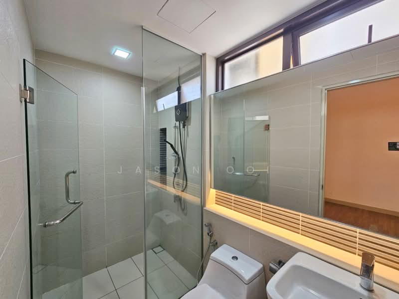 Service Residence for Sale at Putra Residence - Jason Ooi - Bathroom - PropertyGuru.com.my