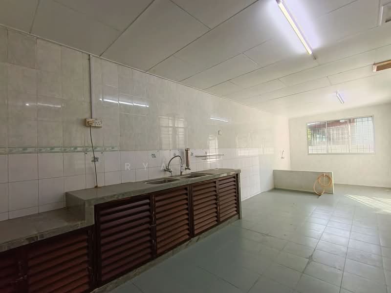 Rumah Berkembar untuk Dijual di Taman Gunung Perak (Alor Setar) - Ryan Ooi - Kitchen - PropertyGuru.com.my