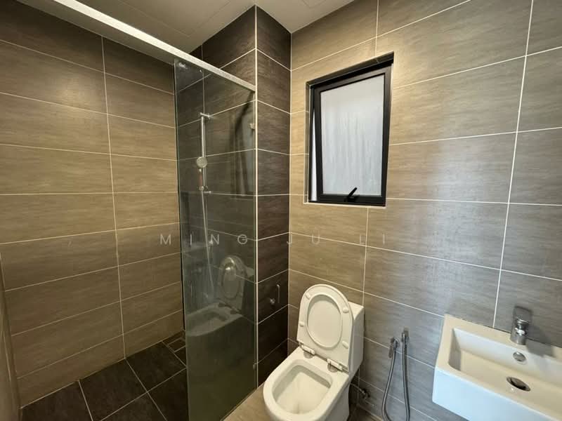 Service Residence for Rent at Sinaran - Ming Ju Li - Bathroom - PropertyGuru.com.my