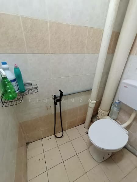 Pangsapuri untuk Disewa di Mutiara Perdana - AfiqHamzah . - Bathroom - PropertyGuru.com.my