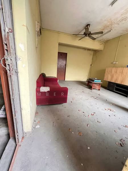 Shop / Office for Sale in Taman Pertama (Kulai) - Amber Hew - Living Room - PropertyGuru.com.my