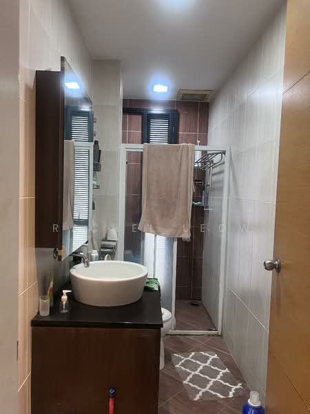 Commercial Bungalow for Sale in Seksyen 16 (Petaling Jaya) - Rachel Leow - Bathroom - PropertyGuru.com.my