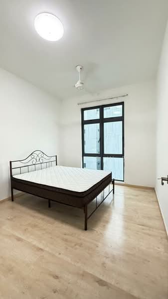 Condominium for Sale at The Henge - Ryan Swe - Bedroom - PropertyGuru.com.my