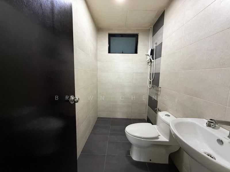 Service Residence for Sale at Molek Regency - Brown Cheng - Bathroom - PropertyGuru.com.my