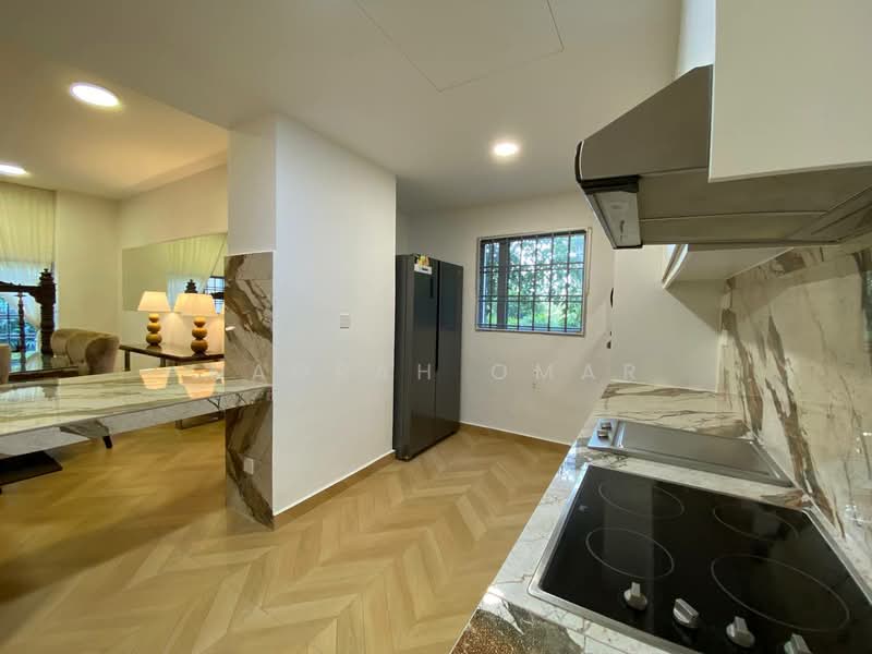 Condominium for Sale at Seri Maya Condominium - Nadrah Omar - Kitchen - PropertyGuru.com.my