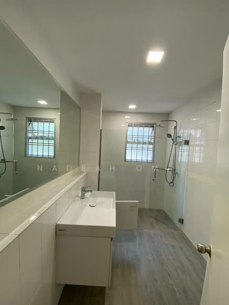Condominium for Sale at Seri Maya Condominium - Nadrah Omar - Bathroom - PropertyGuru.com.my