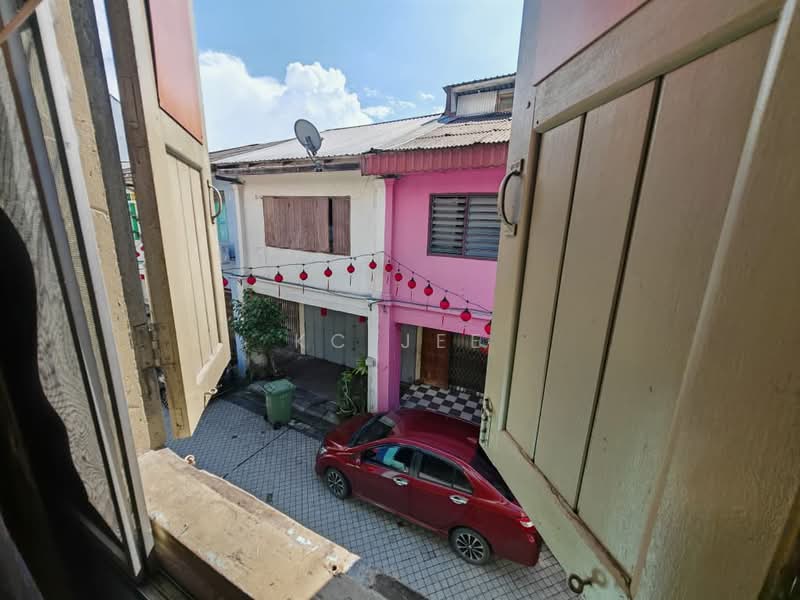 Kedai untuk Dijual di Kuching (Sarawak) - KC Jee - Exterior - PropertyGuru.com.my