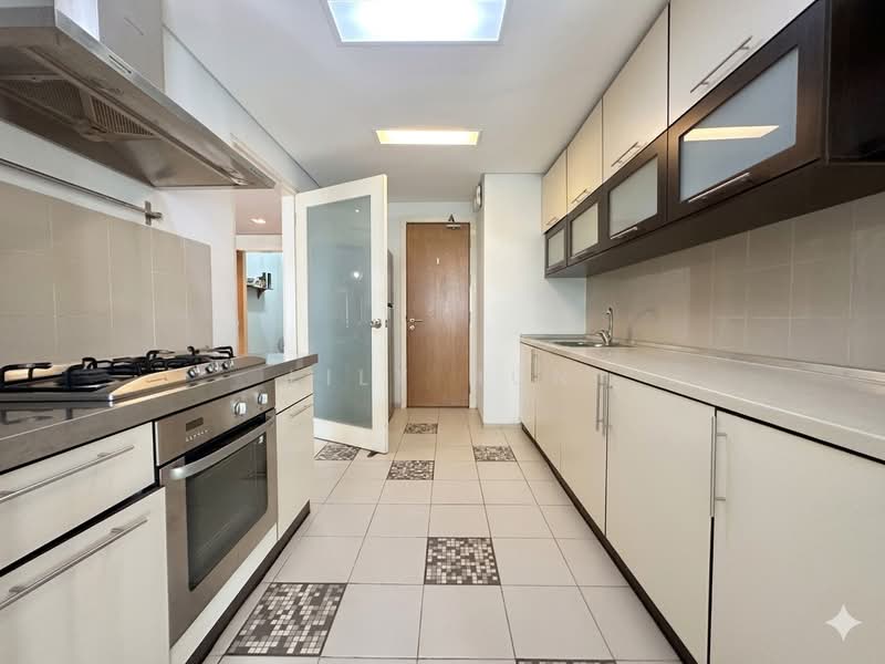 Servis Apartment untuk Dijual di i-Zen @ Kiara 2 - Lily Hun - Kitchen - PropertyGuru.com.my