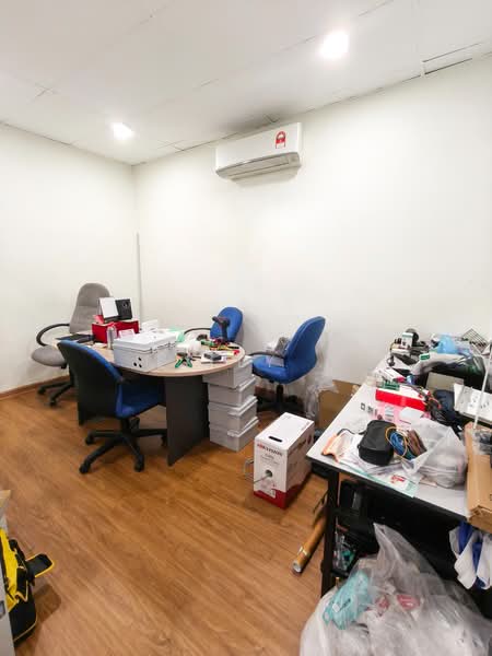 Shop / Office for Rent in Bay Avenue (Bayan Lepas) - Lilly . - Study - PropertyGuru.com.my