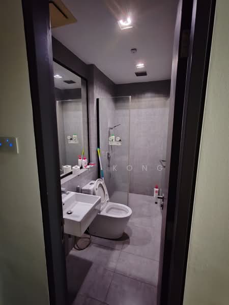 Service Residence for Rent at The Square @ One City - Jay Kong - Bathroom - PropertyGuru.com.my