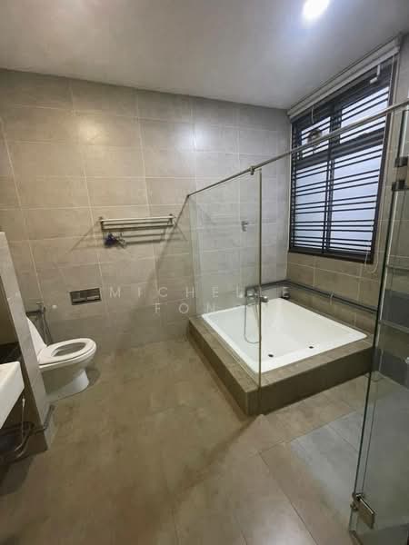Semi-Detached House for Sale in Taman Impian Emas (Skudai) - Michelle Fong - Bathroom - PropertyGuru.com.my