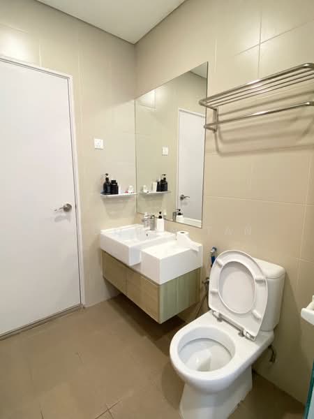 Servis Apartment untuk Dijual di i-Suite @ i-City - Jacquin Tan - Bathroom - PropertyGuru.com.my