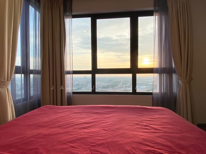 Servis Apartment untuk Dijual di i-Suite @ i-City - Jacquin Tan - Bedroom - PropertyGuru.com.my
