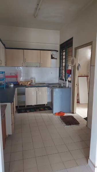 Condominium for Sale at South City (Perdana Selatan) Block C - Aida Ramli - Kitchen - PropertyGuru.com.my
