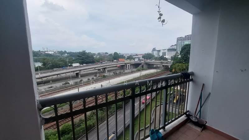 Condominium for Sale at South City (Perdana Selatan) Block C - Aida Ramli - Balcony - PropertyGuru.com.my