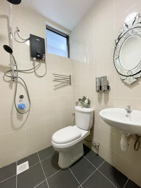 Kondominium untuk Dijual di Residensi Zamrud - Ashraf Azwan - Bathroom - PropertyGuru.com.my