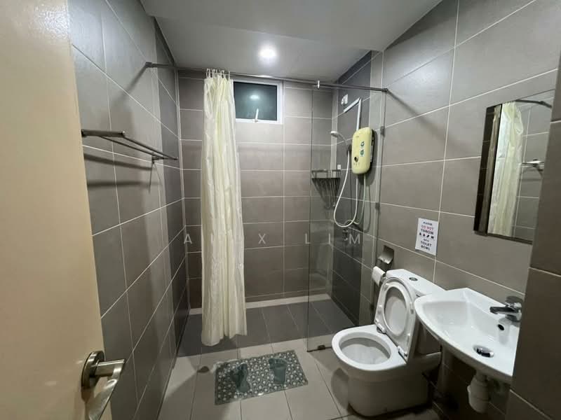 Service Residence for Rent at Summerton - Alex Lim - Bathroom - PropertyGuru.com.my
