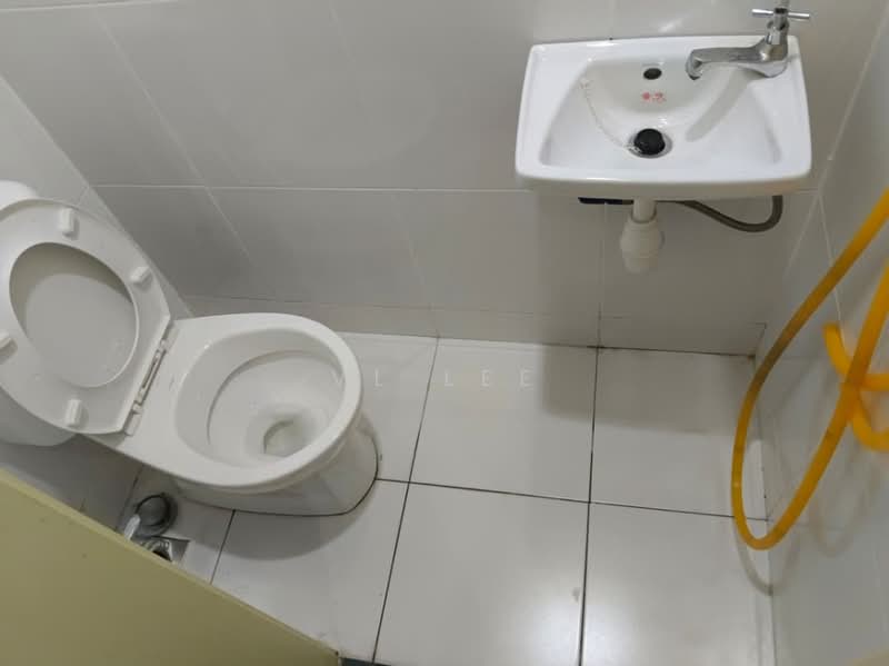 Pangsapuri untuk Disewa di East Ledang - Linked Duplexes - VL Lee - Bathroom - PropertyGuru.com.my