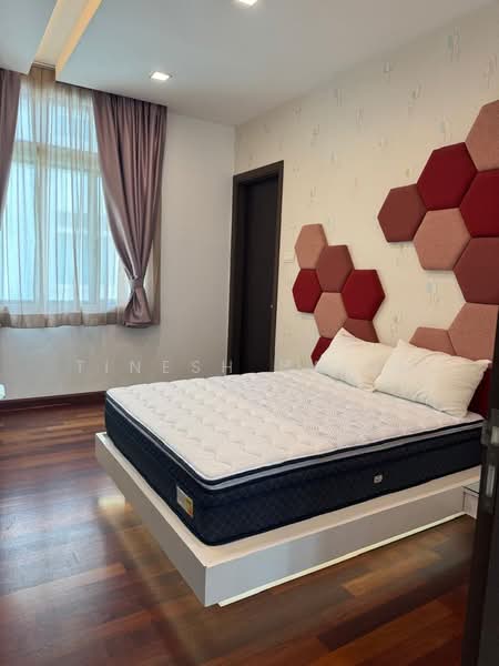 Bungalow for Rent in Sungai Besi (Kuala Lumpur) - Tinesh Naidu - Bedroom - PropertyGuru.com.my