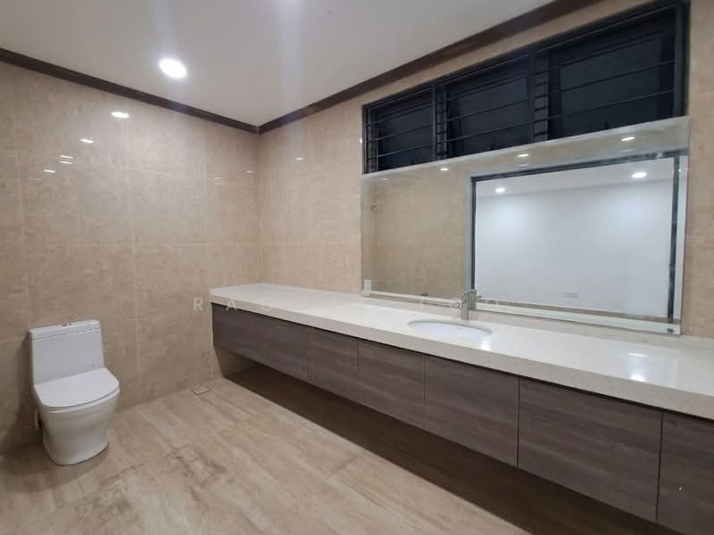 2.5-storey Terraced House for Sale in TAMAN PUCHONG UTAMA (Puchong) - Rachel Too - Bathroom - PropertyGuru.com.my
