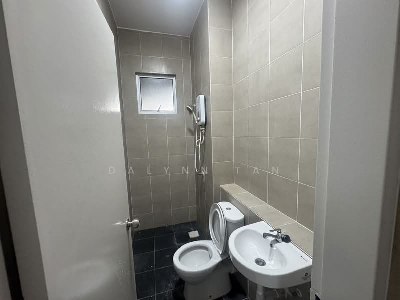 Pangsapuri untuk Disewa di Opal - Dalynn Tan - Bathroom - PropertyGuru.com.my