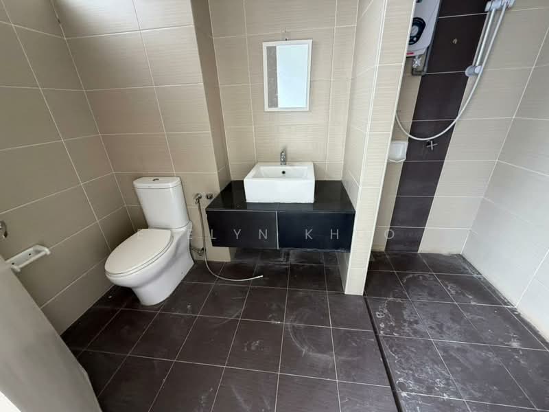 2-storey Terraced House for Sale in Rawang (Selangor) - Evelyn Khoo - Bathroom - PropertyGuru.com.my