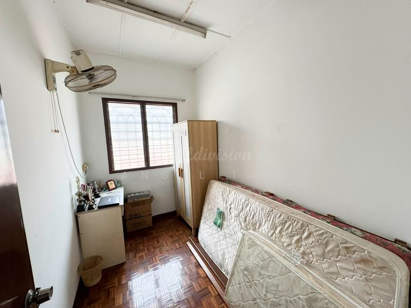 Rumah Teres 2 Tingkat untuk Dijual di BANDAR PUCHONG JAYA (Puchong) - Angel Tan - Bedroom - PropertyGuru.com.my